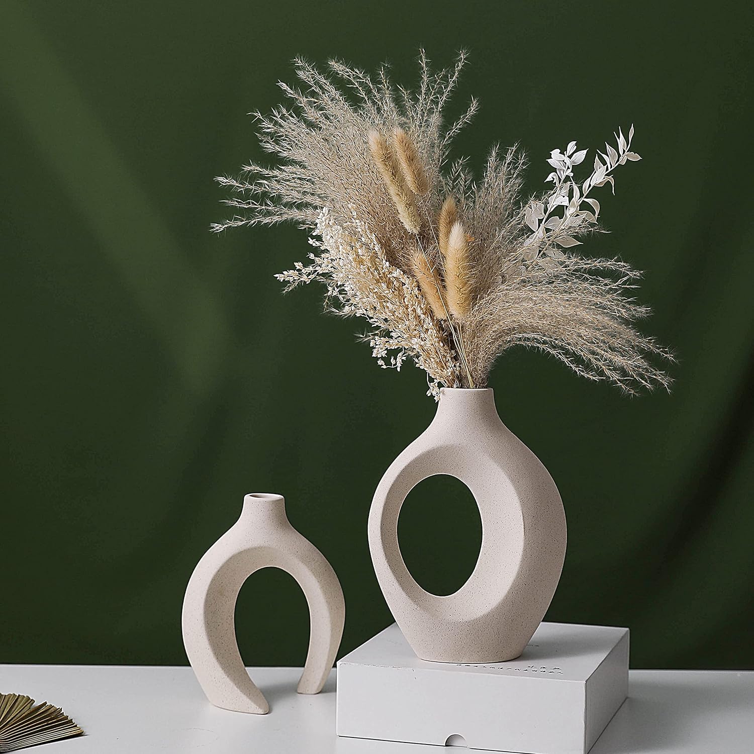 Ceramic Set of 2 Creative White Vases for Home Decor - VogueDecor.au