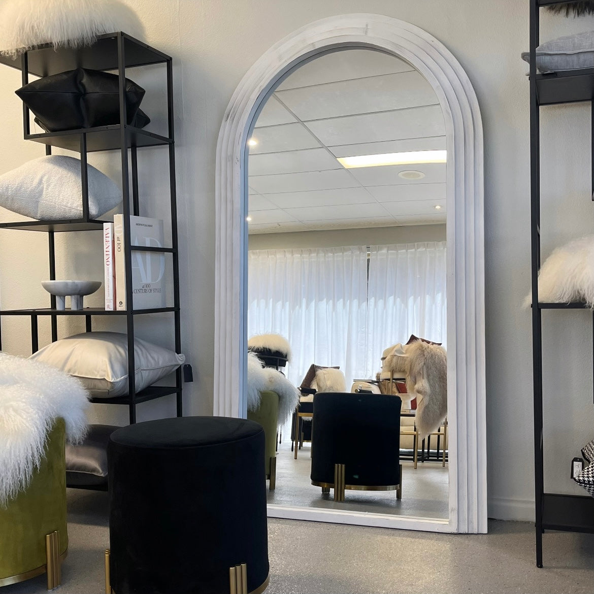 Interior Ave -Sierra Arched Step Mirror - Beach White - Large Full Length Mirror - VogueDecor.au