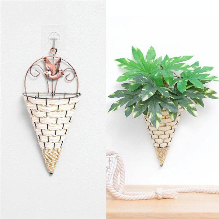 Rustic Hanging Rattan Vase for Farmhouse Decor - VogueDecor.au